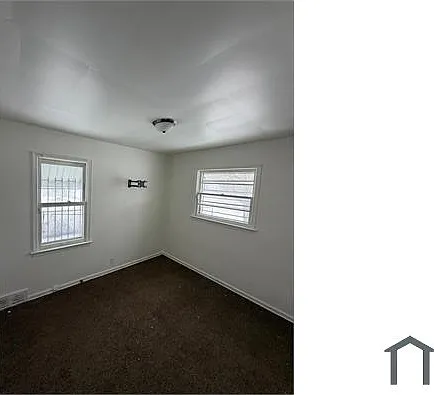 3 bed, 5968 sqft, $900 — Photo 3