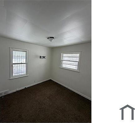 3rd image of 4621 Warrington Dr