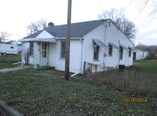 624 4th St, Washington Court House, OH 43160