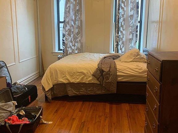 3rd image of 43-25 44th St #B8