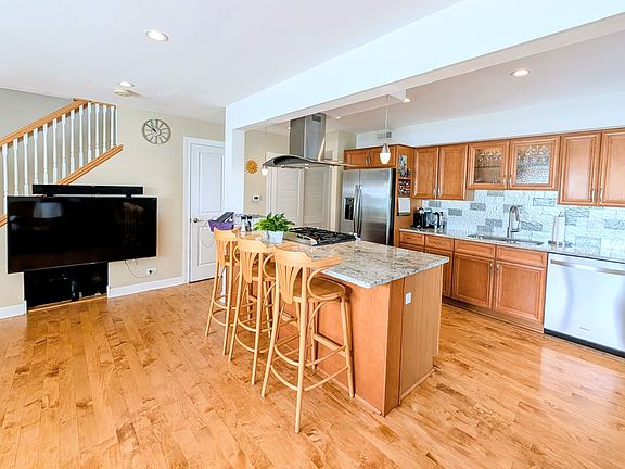 5th image of 779 Pahl Rd Unit 779