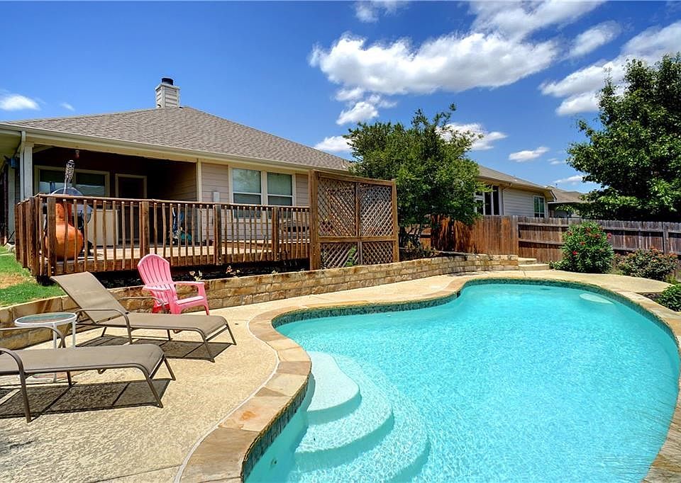 1st image of 5616 Piedra Dr