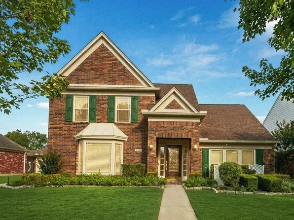 17418 Emerald Isle Dr, Houston, TX 77095