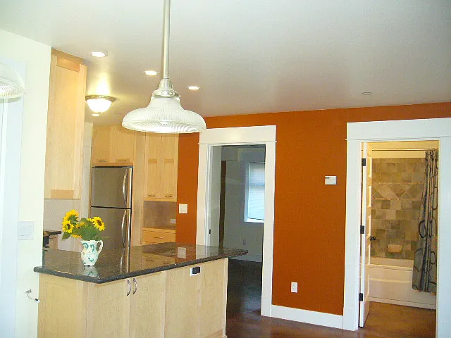 2020 14th Ave S #D — Photo 7