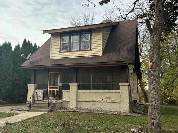 668 E Broadway St, Owatonna, MN 55060