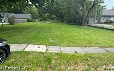 2300 Richwood Rd, Auburn Hills, MI, 48326