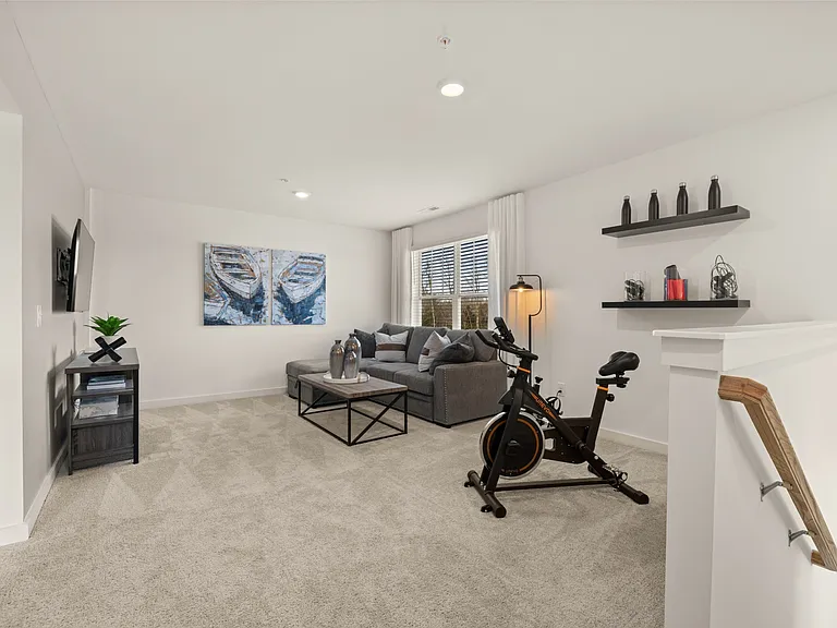 1740 Manuka Ln — Photo 9