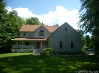 403 Park Dr, Berlin, CT 06037