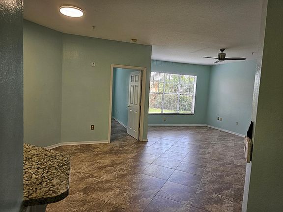 4th image of 5506 Metrowest Blvd #13-103