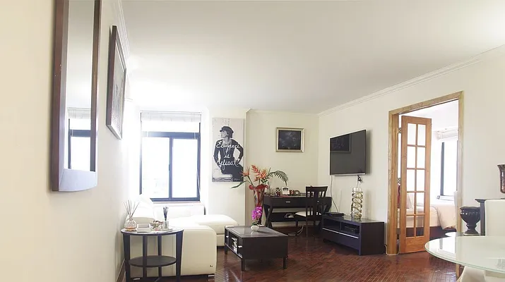 Rented by Meraki Realty LLC | media 3