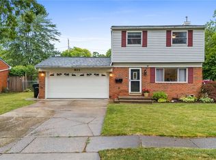 801 Salem Ave, Elyria, OH
