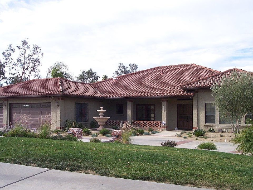 Courtesy of Mary Ann Mallory Park Place Realty