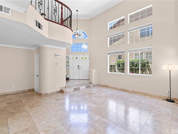 4th image of 2184 Rancho Hills Dr