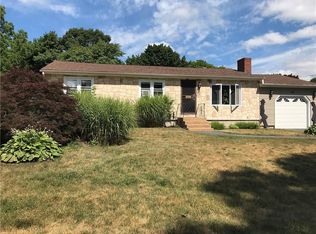162 Drybrook Rd, Warwick, RI 02889