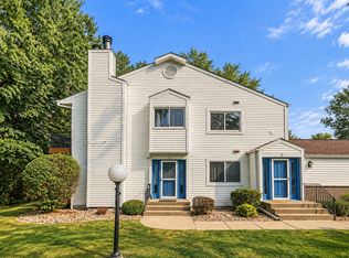 3930 38th St APT C, Rock Island, IL 61201