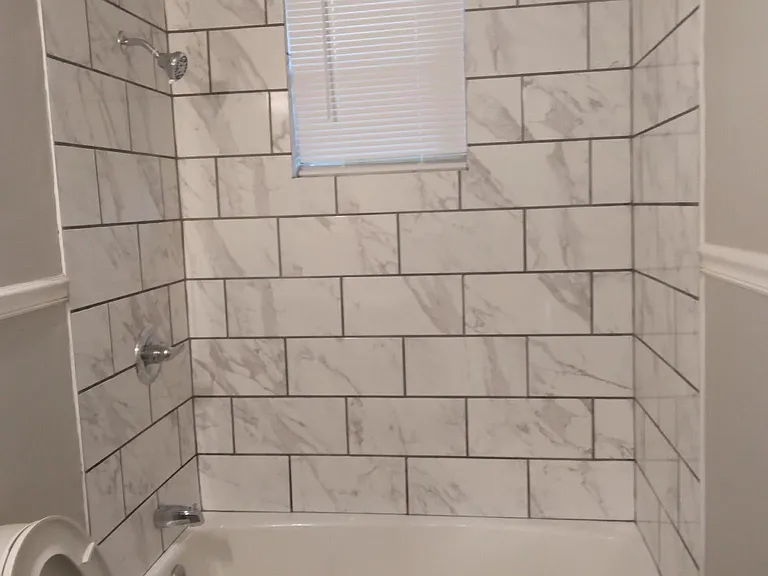 4625 Rochester Dr — Photo 4