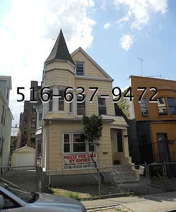 3rd image of 2439 Morris Ave