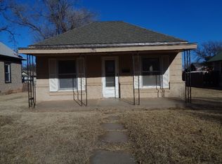 724 Maple St, Alva, OK 73717