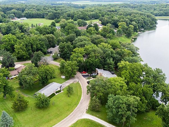 2nd image of 21640 Lago Dr