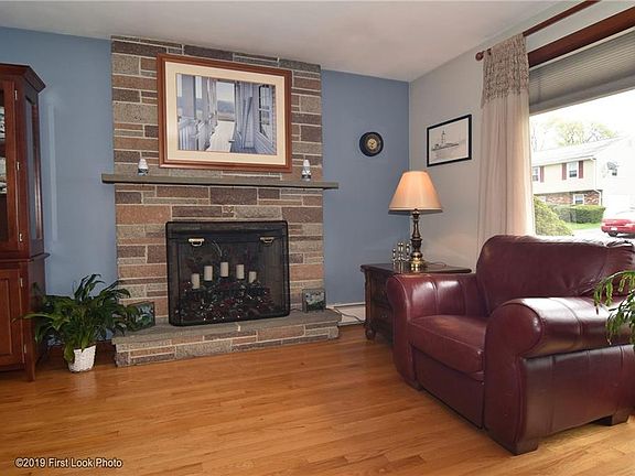 3rd image of 89 Hazard Ave