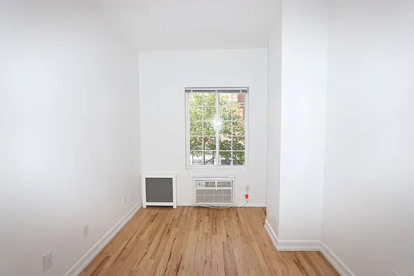 Rented by Nooklyn NYC LLC | media 5