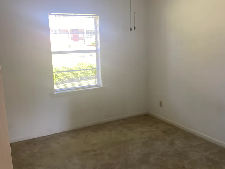 124 Gardenview Dr — Photo 13