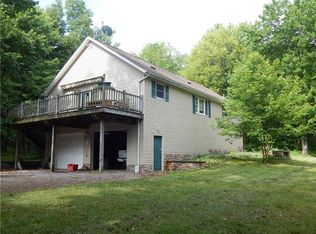 102 Finney Ln, West Sunbury, PA 16061