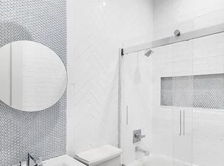 12 Belvidere St APT 3B, Brooklyn, NY 11206