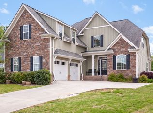 8121 Kaitlin Ln, Ooltewah, TN 37363