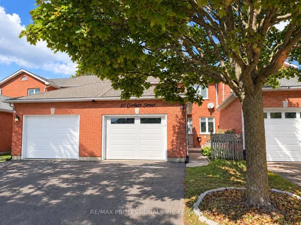 50 Corbett St, Cambridge, ON N1T 1V5