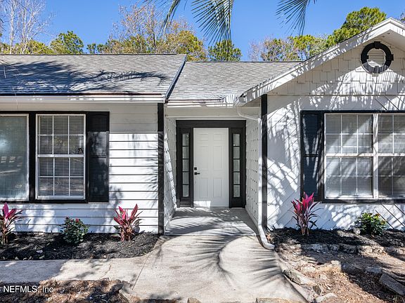 5th image of 523 PINE FOREST Drive S