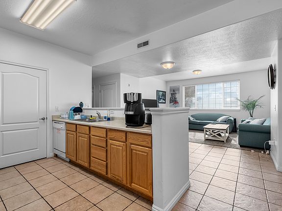 5th image of 442 W 1430th St S #117