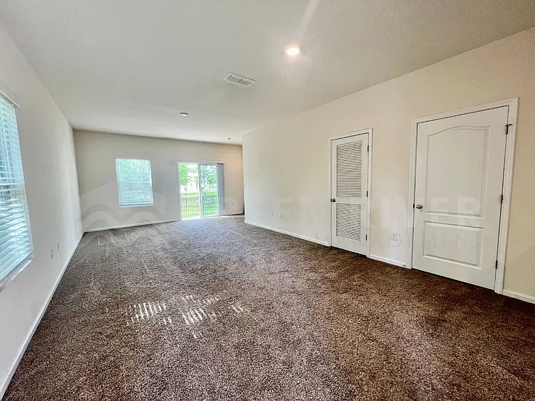 294 Aralia Ln — Photo 6