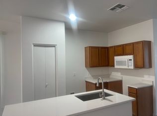 1426 E Romley Rd, Phoenix, AZ 85040