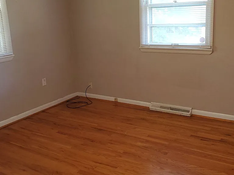 1607 Highridge Dr — Photo 11