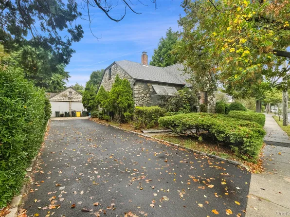 530 Jerusalem Avenue, Hicksville, NY 11801