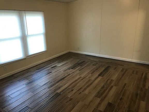 4th image of 336 Winchester Dr