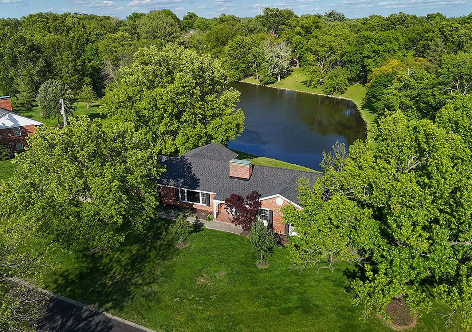 Beautiful 5bed/3bath Home — Photo 3