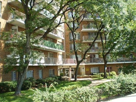 2nd image of 100 Washington St #6