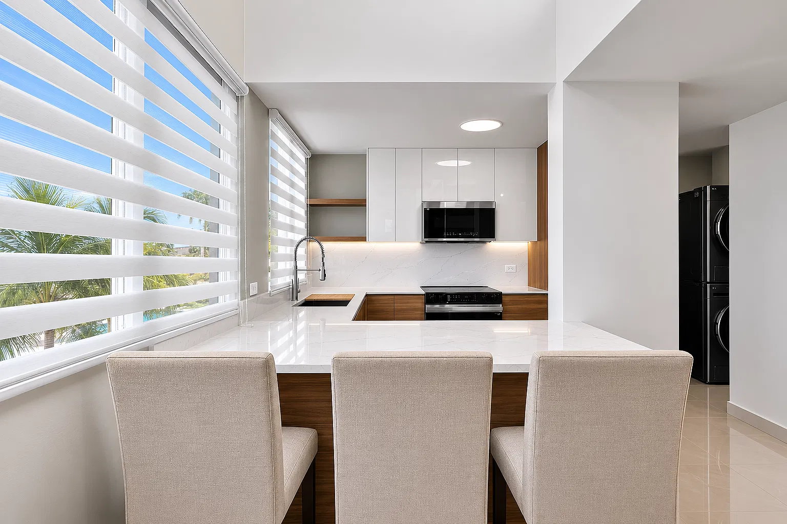3 bed, 1198 sqft, $3,000 — Photo 3