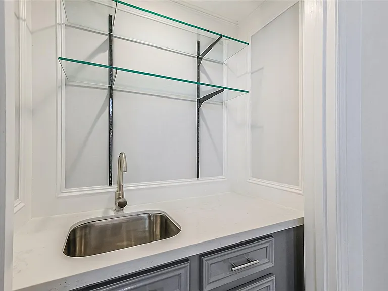 20506 Park Pine Dr — Photo 12