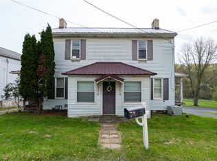 890 Venetia Rd, Venetia, PA 15367