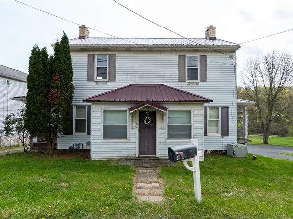 890 Venetia Rd, Venetia, PA 15367