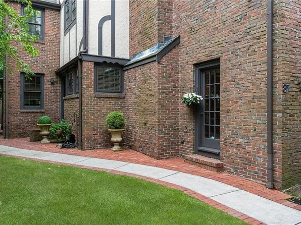 87 Blackstone Blvd, Providence, RI 02906