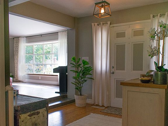 5th image of 153 Siebenthaler Ave