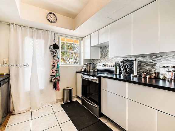 3rd image of 11840 NE 19th Dr #12