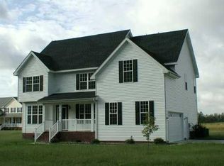 613 Indian Creek Rd, Chesapeake, VA 23322