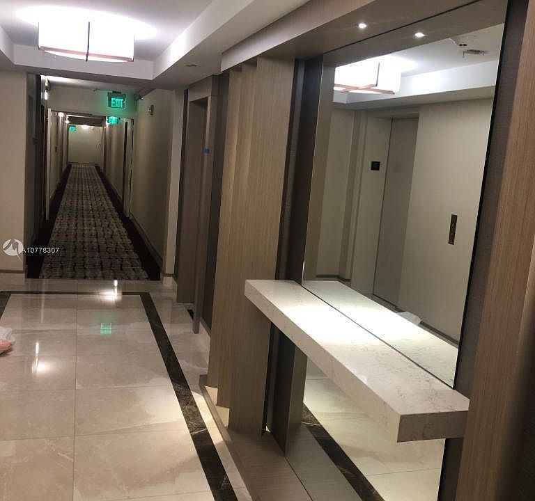 1st image of 20225 NE 34th Ct APT 214