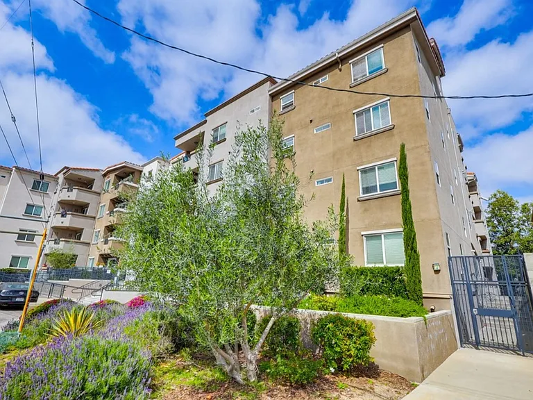 18425 Malden St #401 — Photo 9