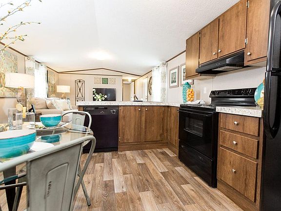 2nd image of 218 Green Park Dr #148